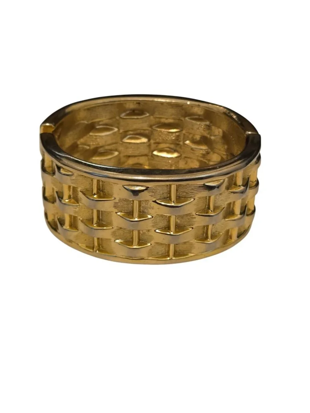 Gold Tone Oval Basket Weave Hinged 7